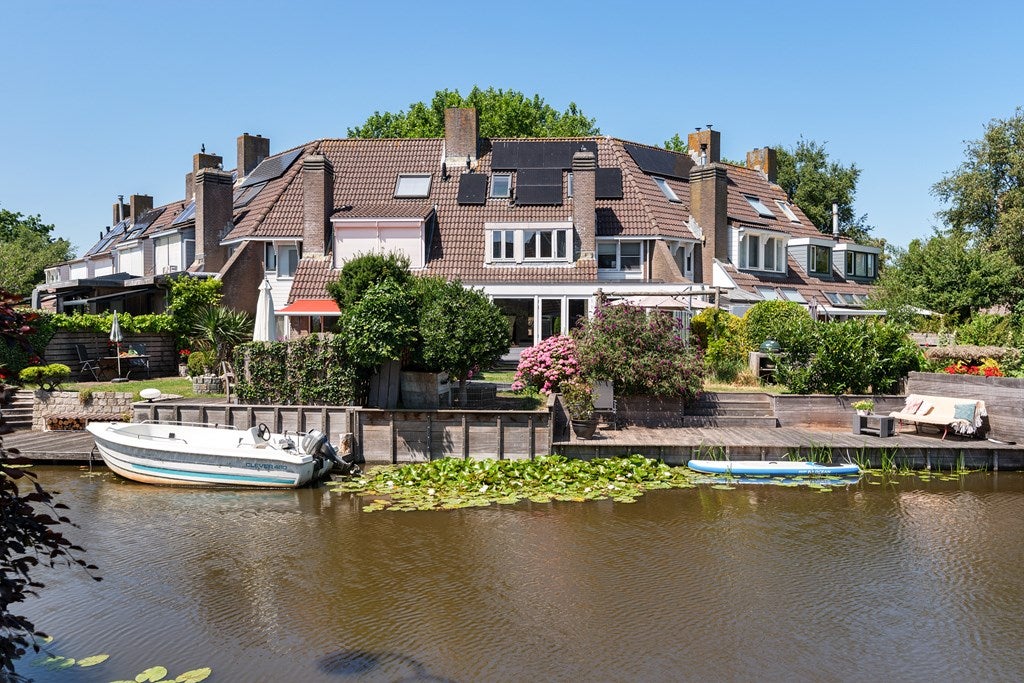 Huis Peerdecamp 48 in Monnickendam