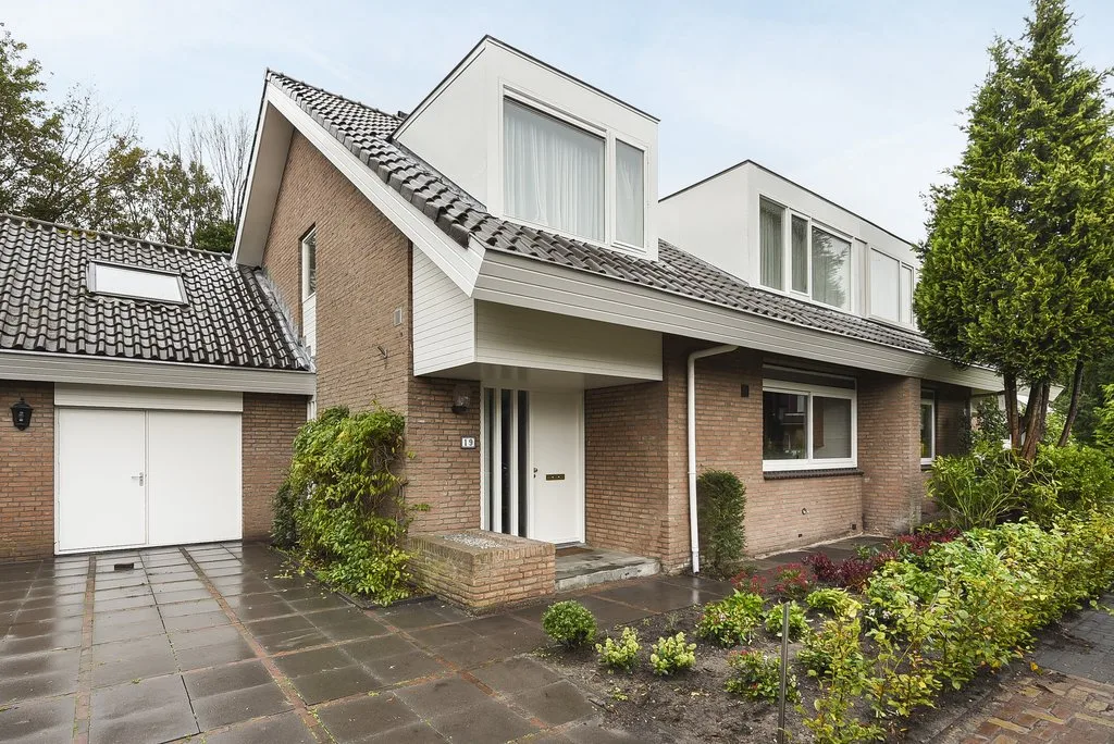 Huis Van Wijnbergenlaan 19 in Wassenaar