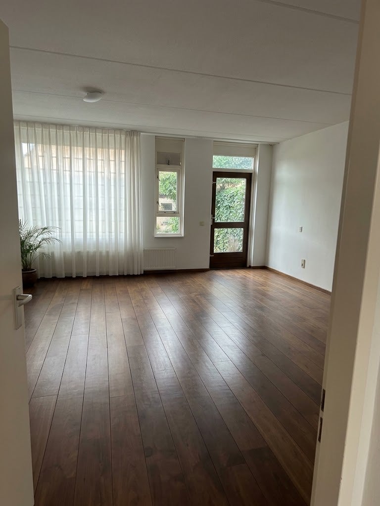 Tussenwoning te koop: de Zandkampen 80, Zaltbommel