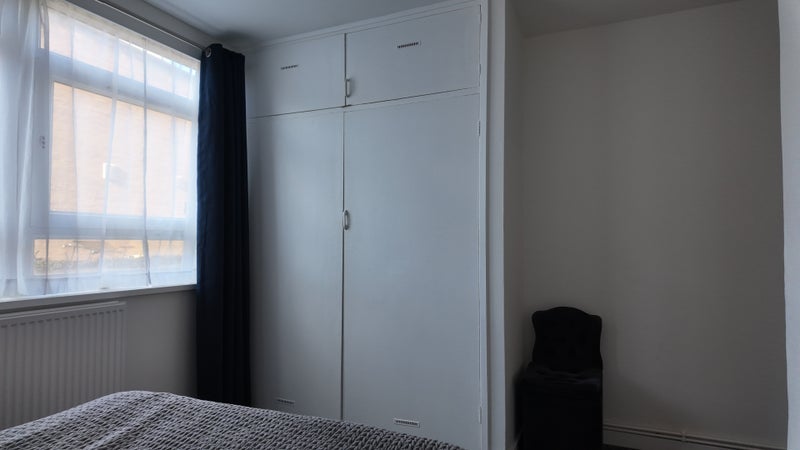 Room Lothair Road North in Greater London