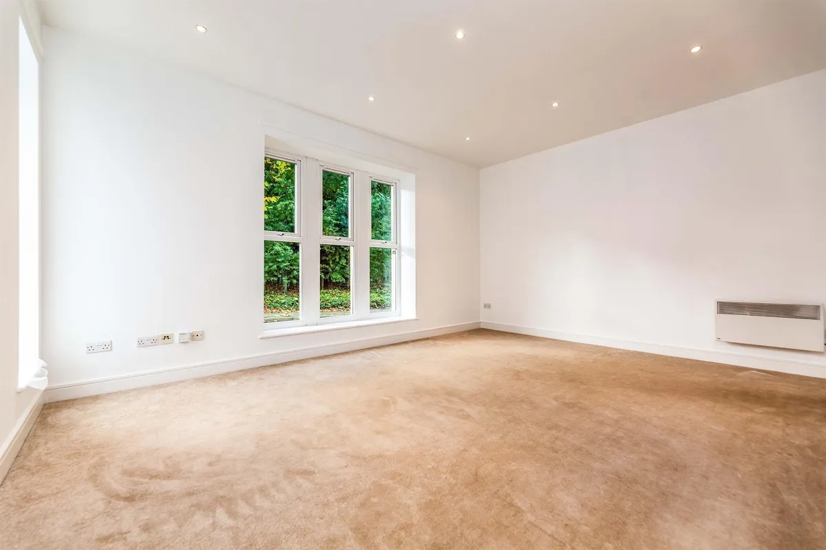 Flat Godstone Road in Rotherham