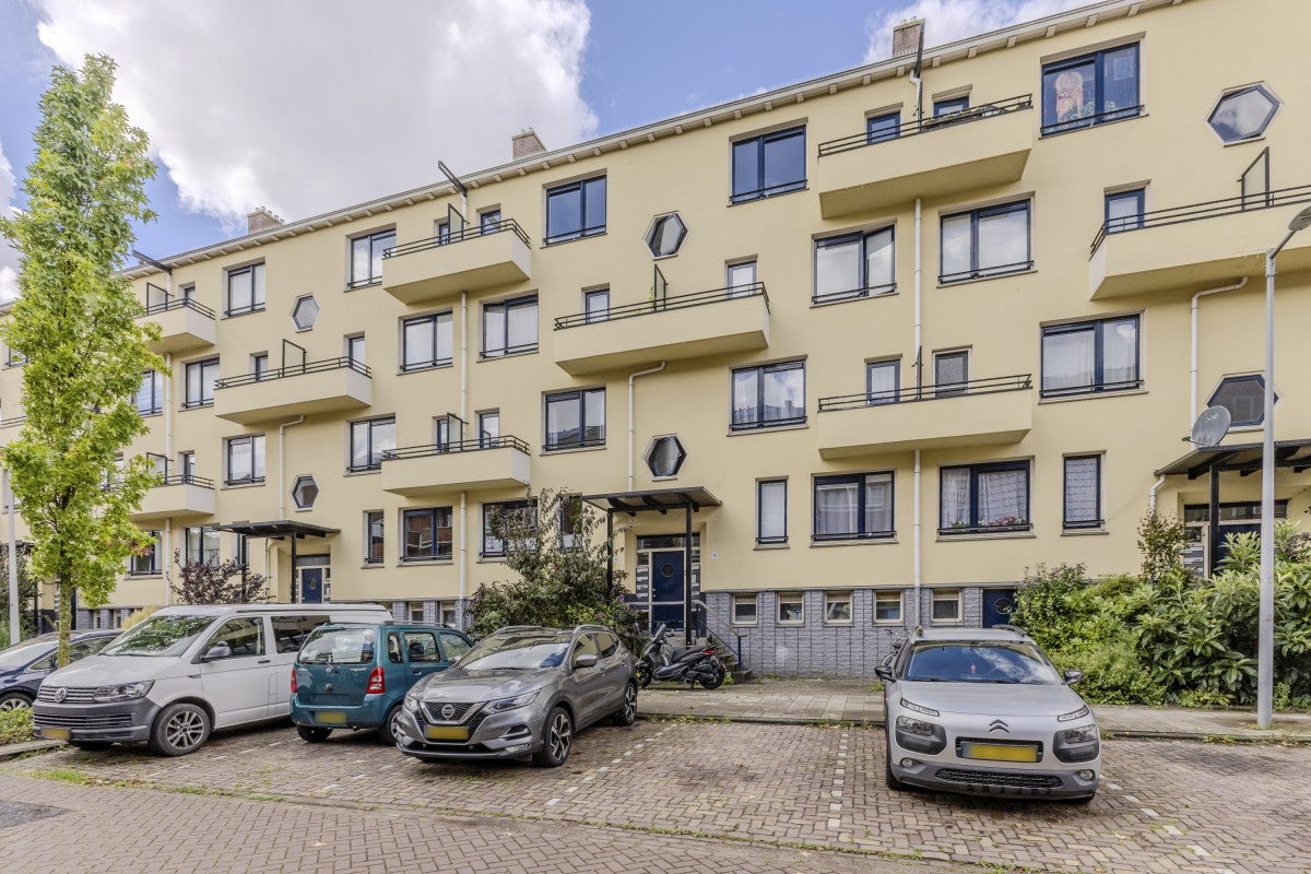 Appartement Hermanus Coenradistraat 14 3 in Amsterdam