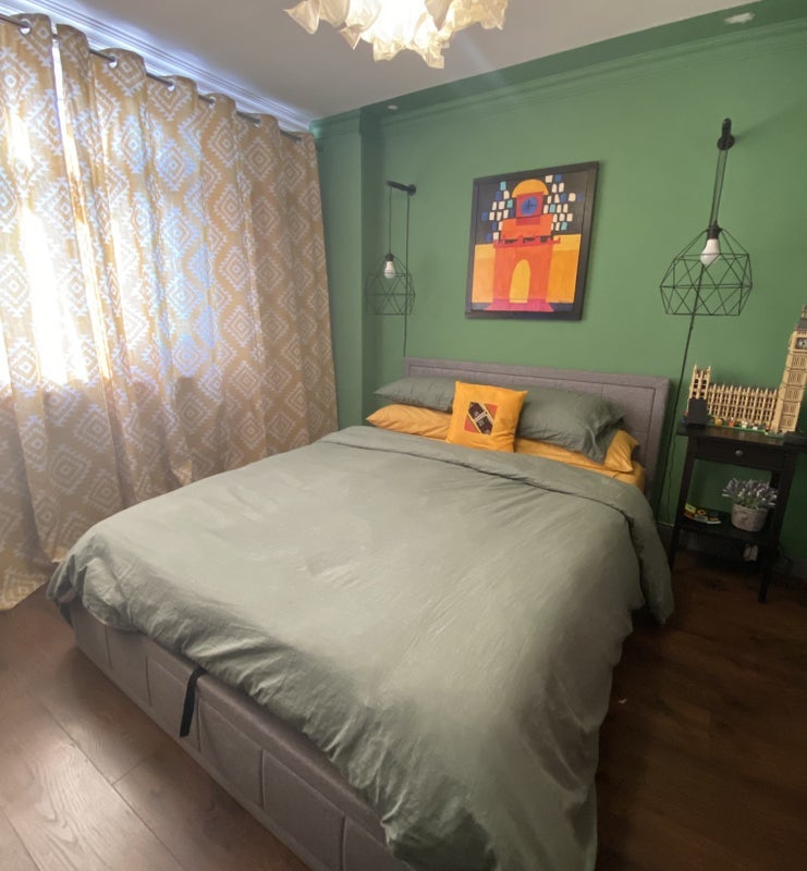 Flat Deepdene Gardens in Greater London