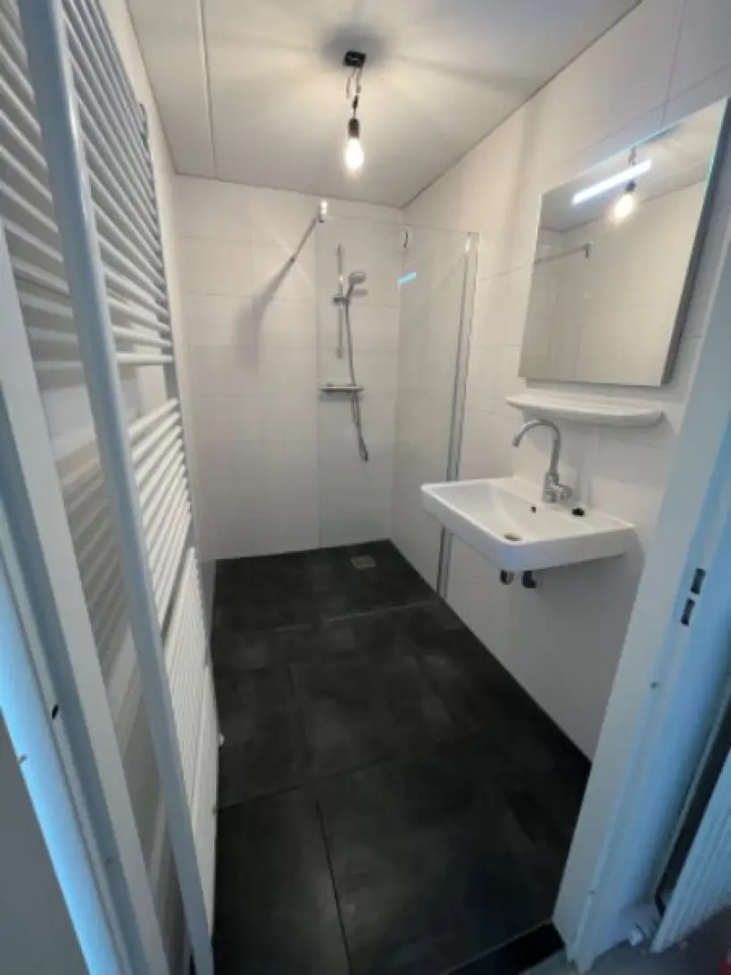 Flat Erasmusweg in Den Haag