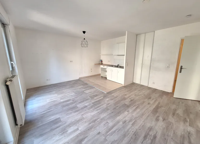 Flat Cours du Buisson in Noisiel