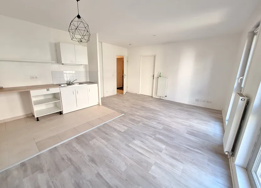 Flat Cours du Buisson in Noisiel