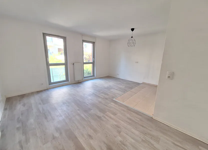 Flat Cours du Buisson in Noisiel