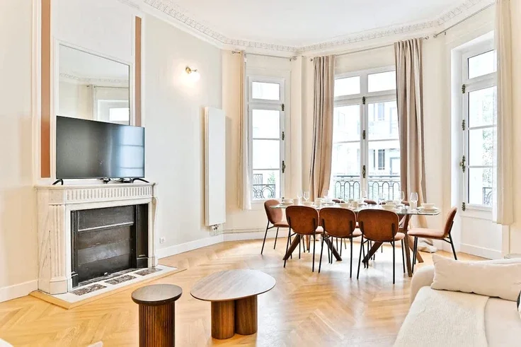 Appartement Rue de la Pompe à Paris