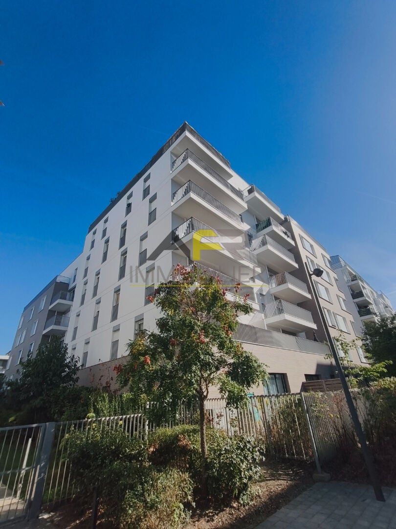 Flat Rue Lionel Terray in Rueil-Malmaison