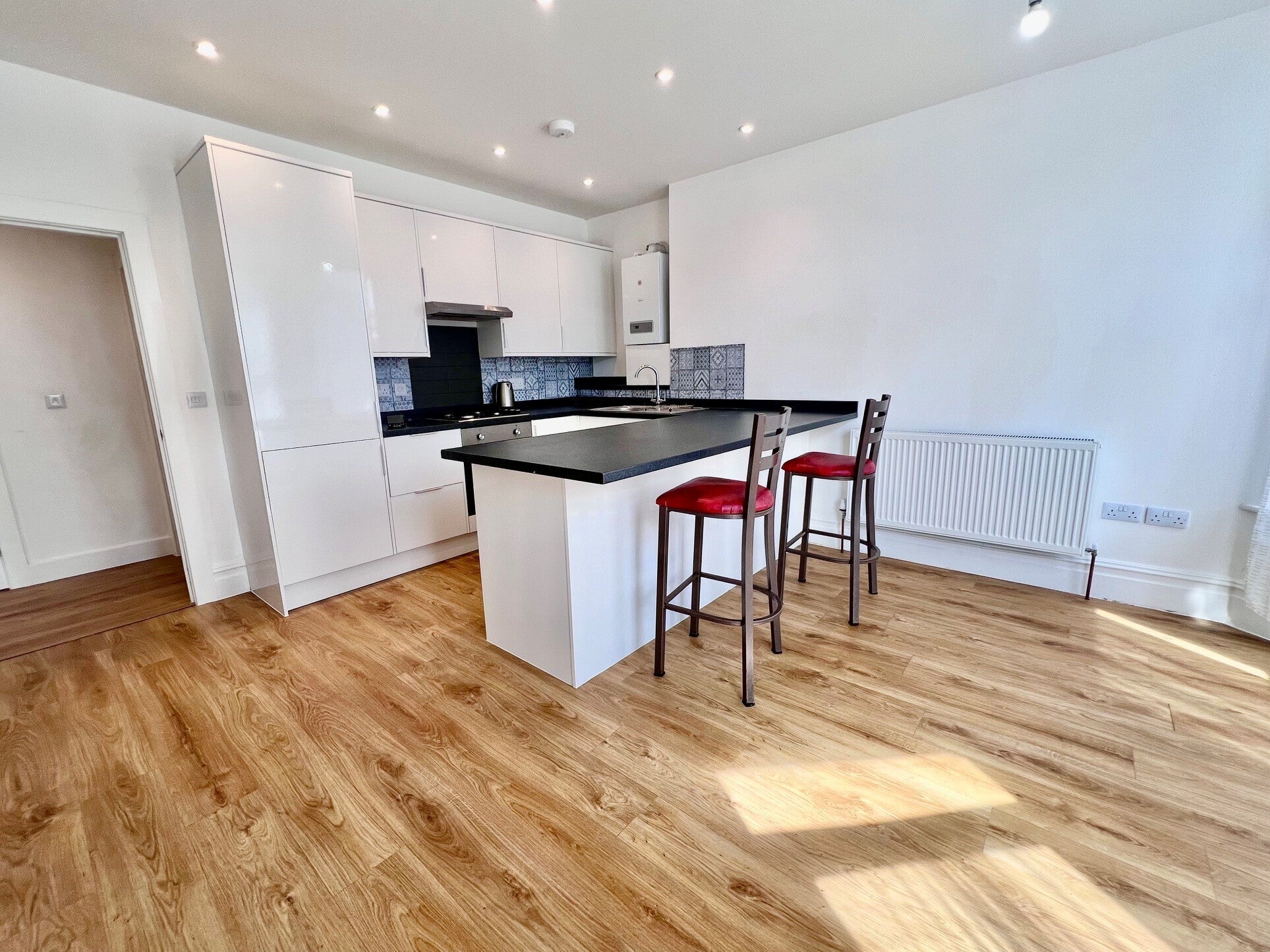 Flat Adeline Road in Bournemouth