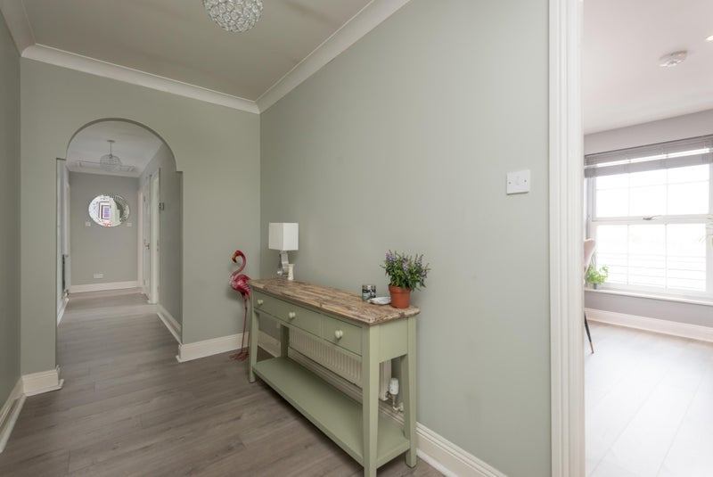 Room East London Street in City of Edinburgh