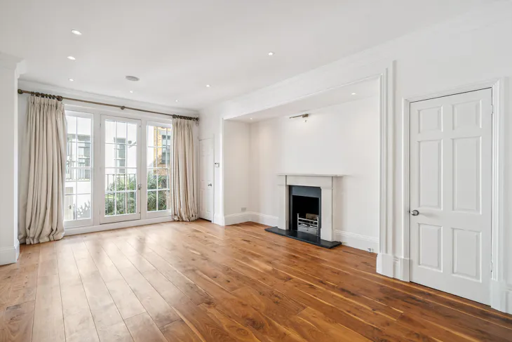 Flat Bayswater Road in Greater London