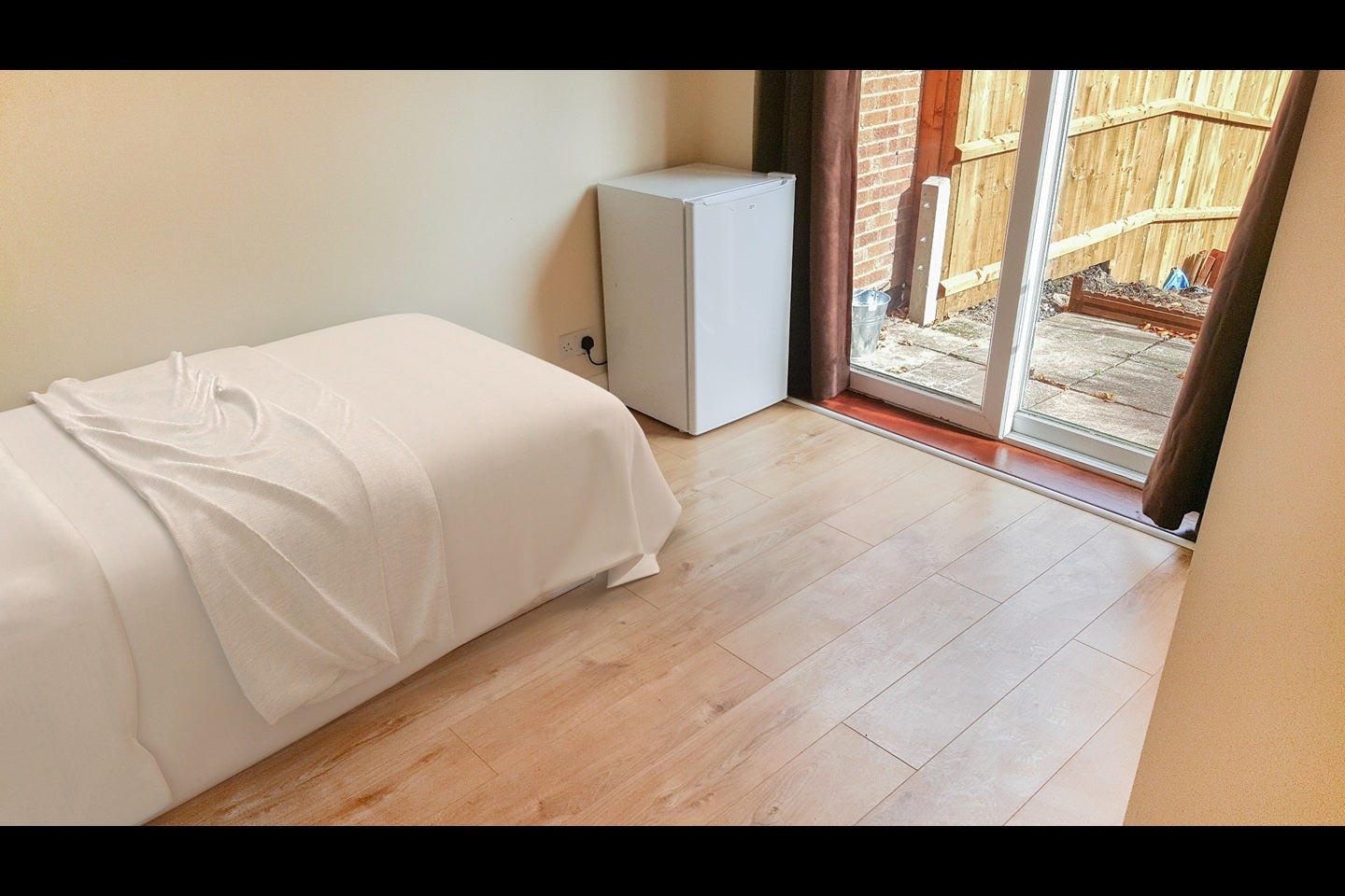 Room Atlantic Road in Birmingham