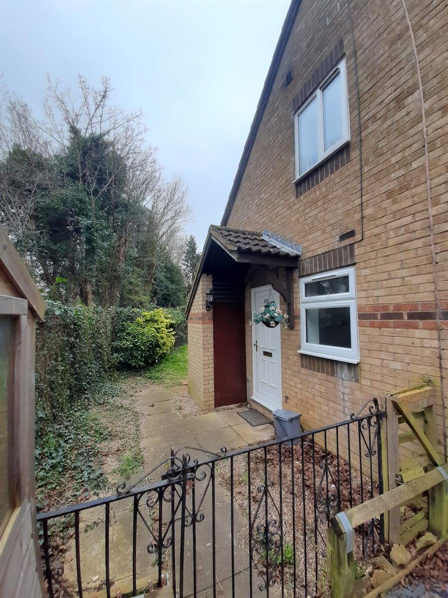 House Hornbeam Road in Cherwell District