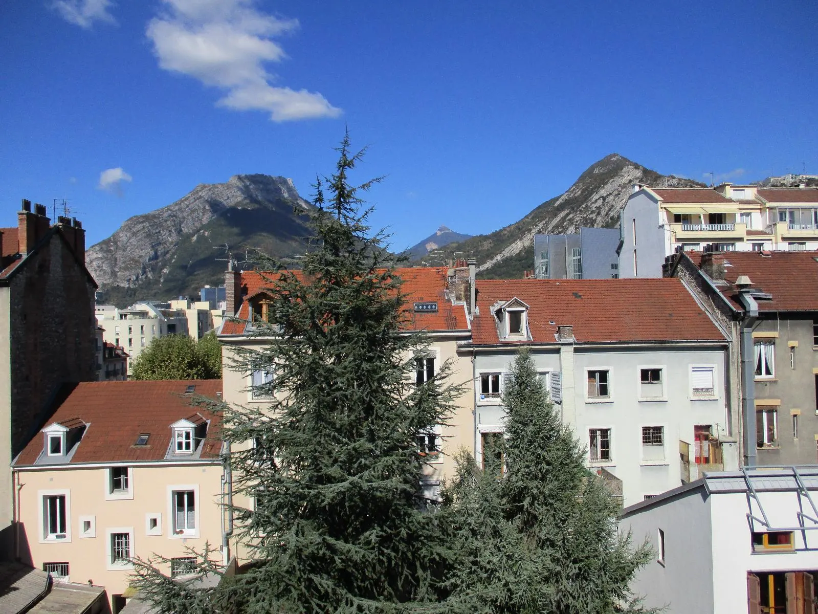 Appartement Place Saint-Bruno à Grenoble