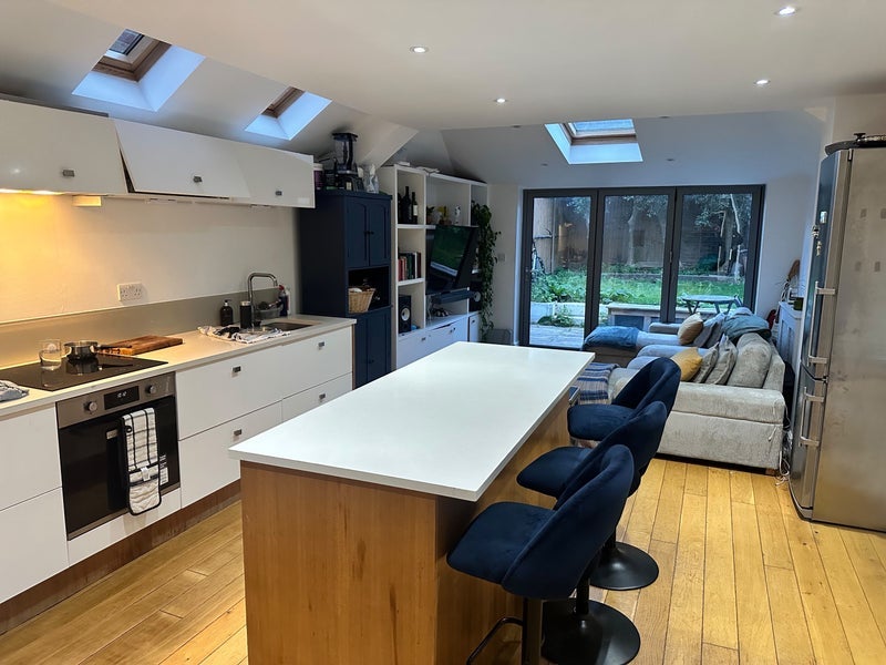 Room Stephendale Road in Greater London