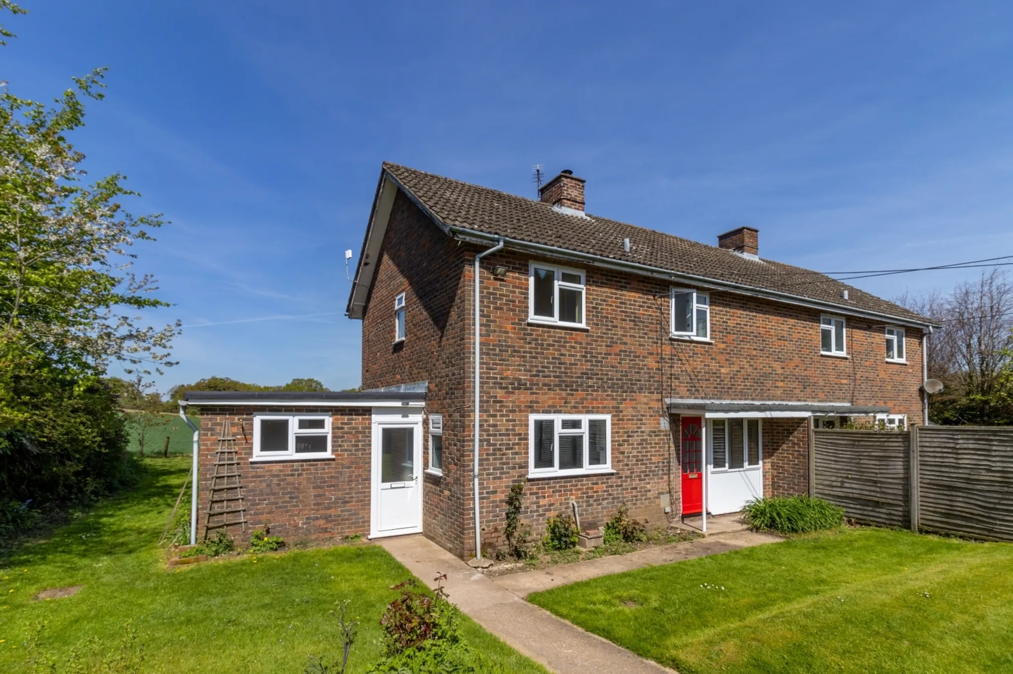 House Parkside Lane in Winchester
