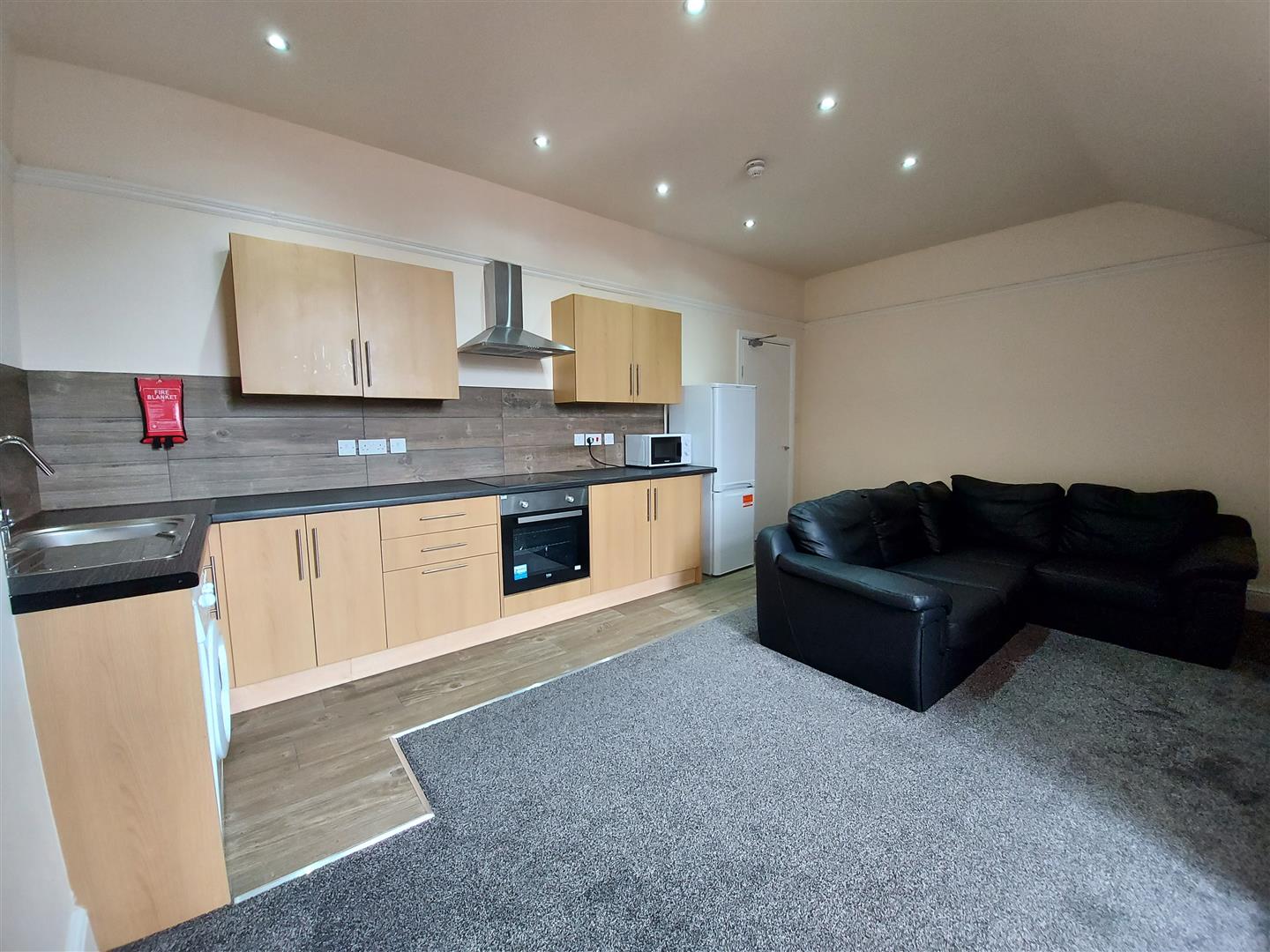 Flat Ribblesdale Place in Preston