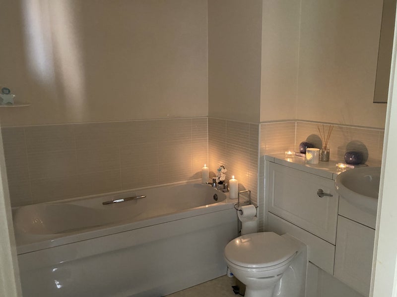 Flat Appin Place in City of Edinburgh