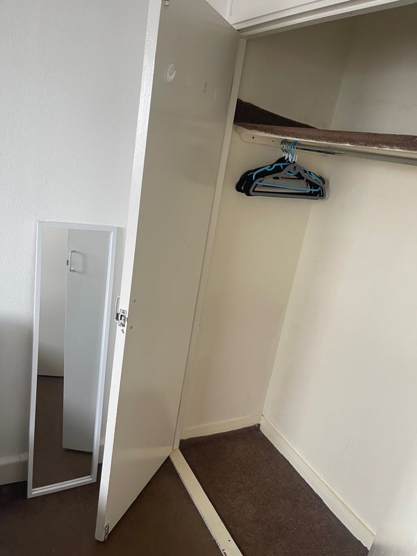 Room Mansford Street in Greater London