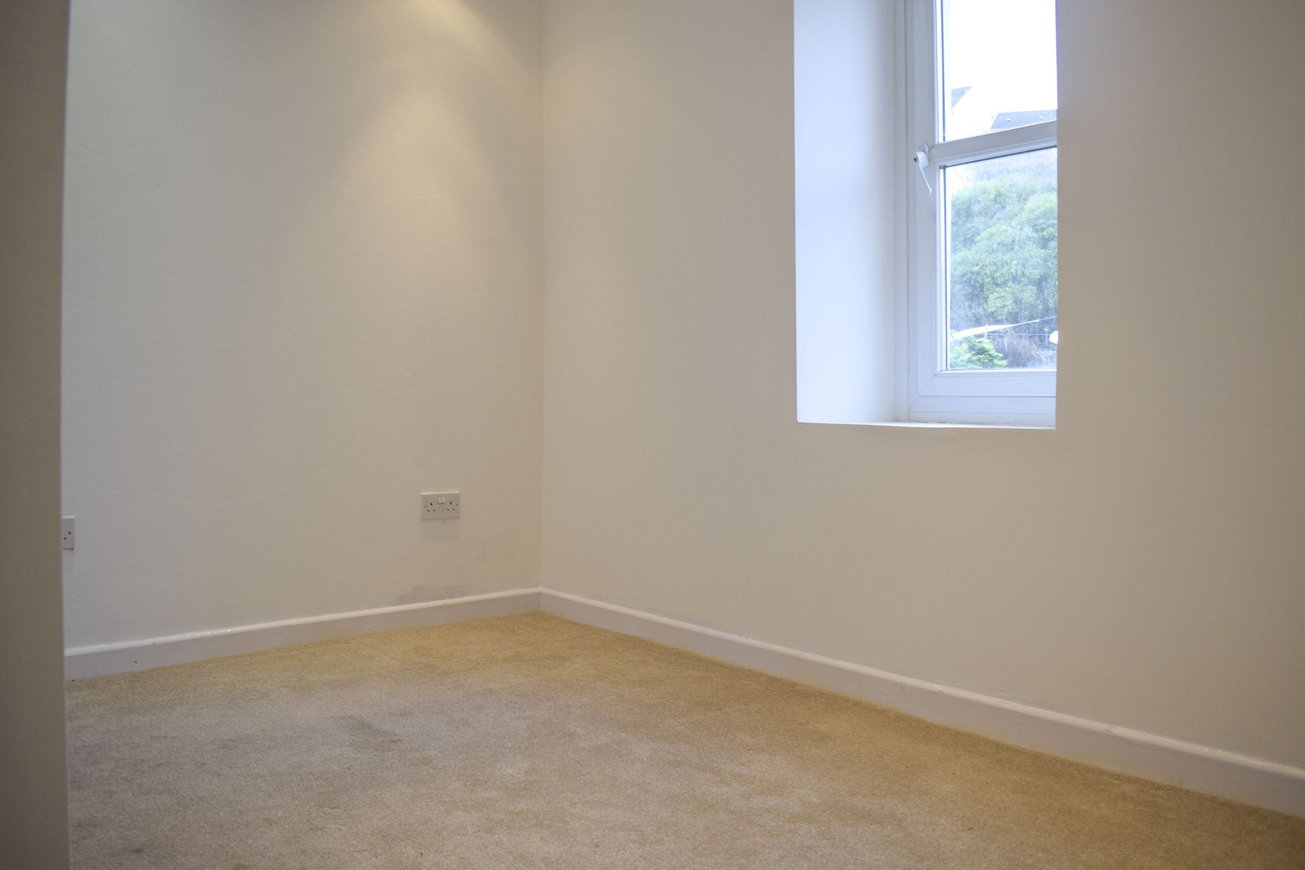 Flat Dyffryn Street in Mountain Ash