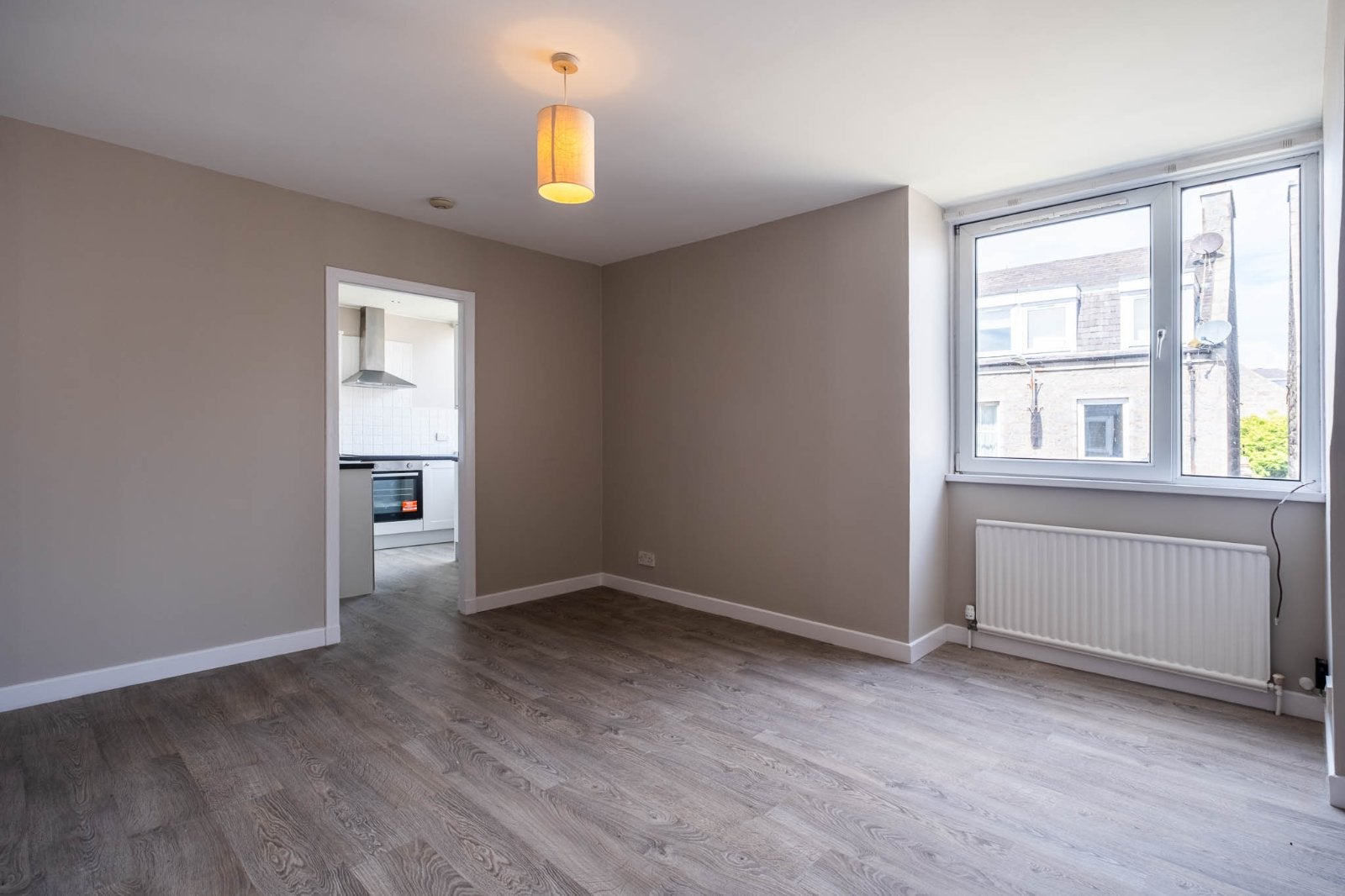 Flat Broomhill Road in Aberdeen City