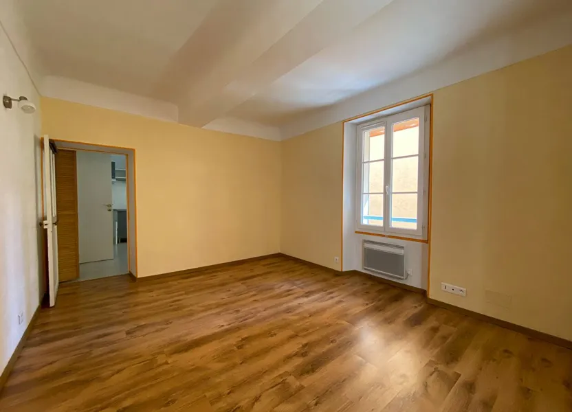 Appartement Rue de la Gare à Mouans-Sartoux