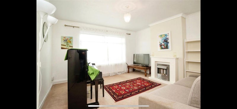 Room Gwynant Crescent in Cardiff