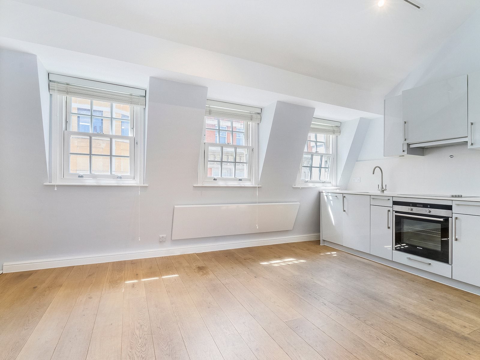 Flat Rupert Street in City of Westminster