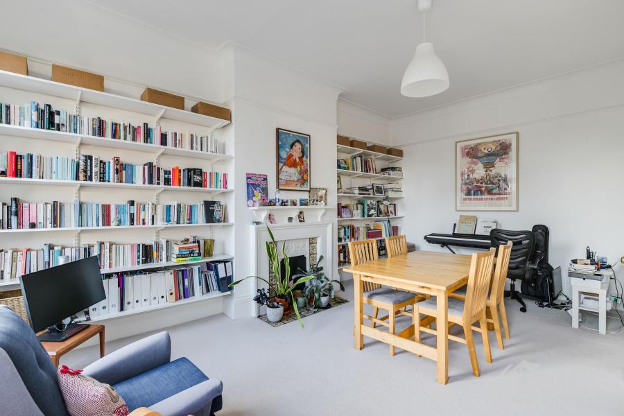 Flat Wolseley Road in Greater London
