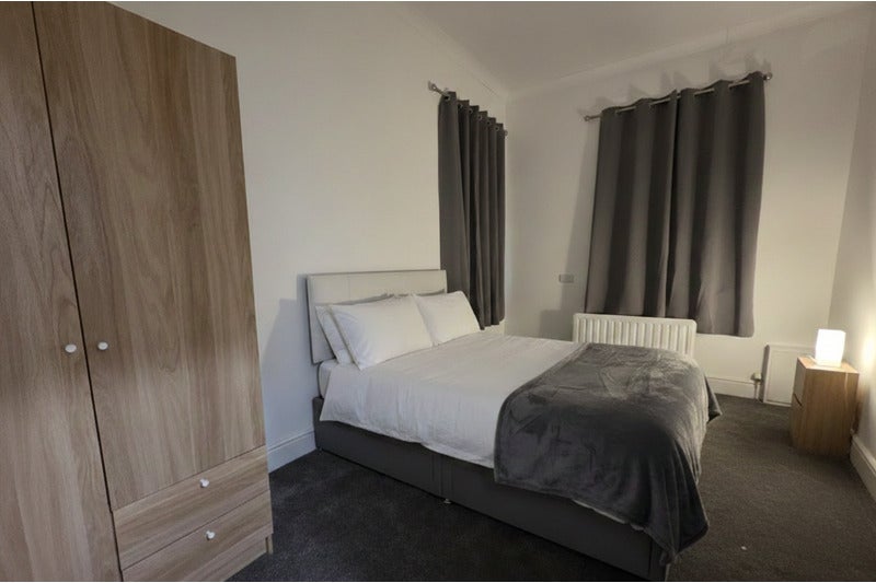 Flat Esplanade in Burnham-on-Sea