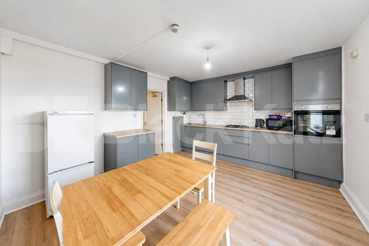 House Parkway in Greater London