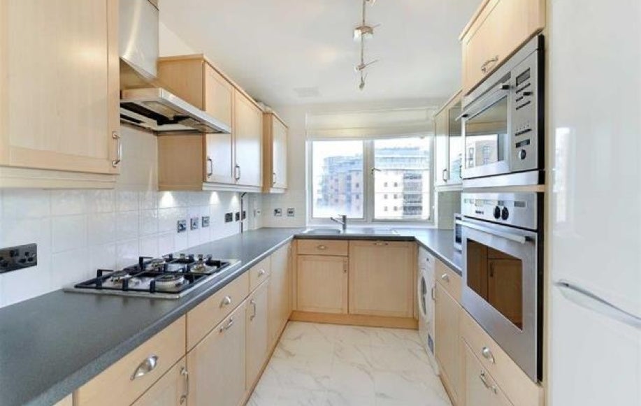 Flat North Bank in City of Westminster