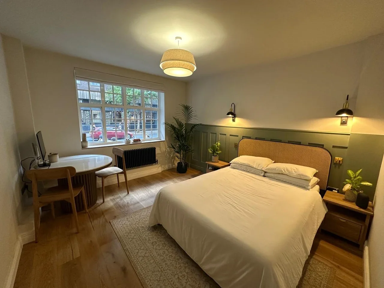 Flat Woburn Place in Greater London