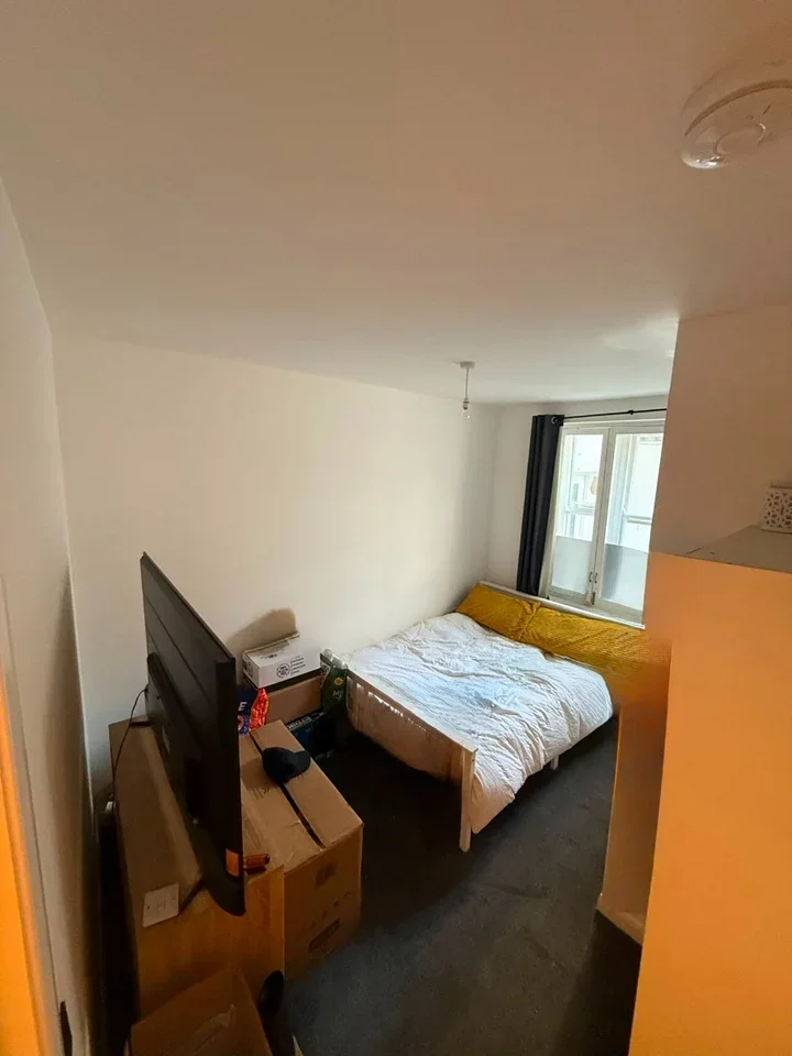 Room Southgate Place in Launceston