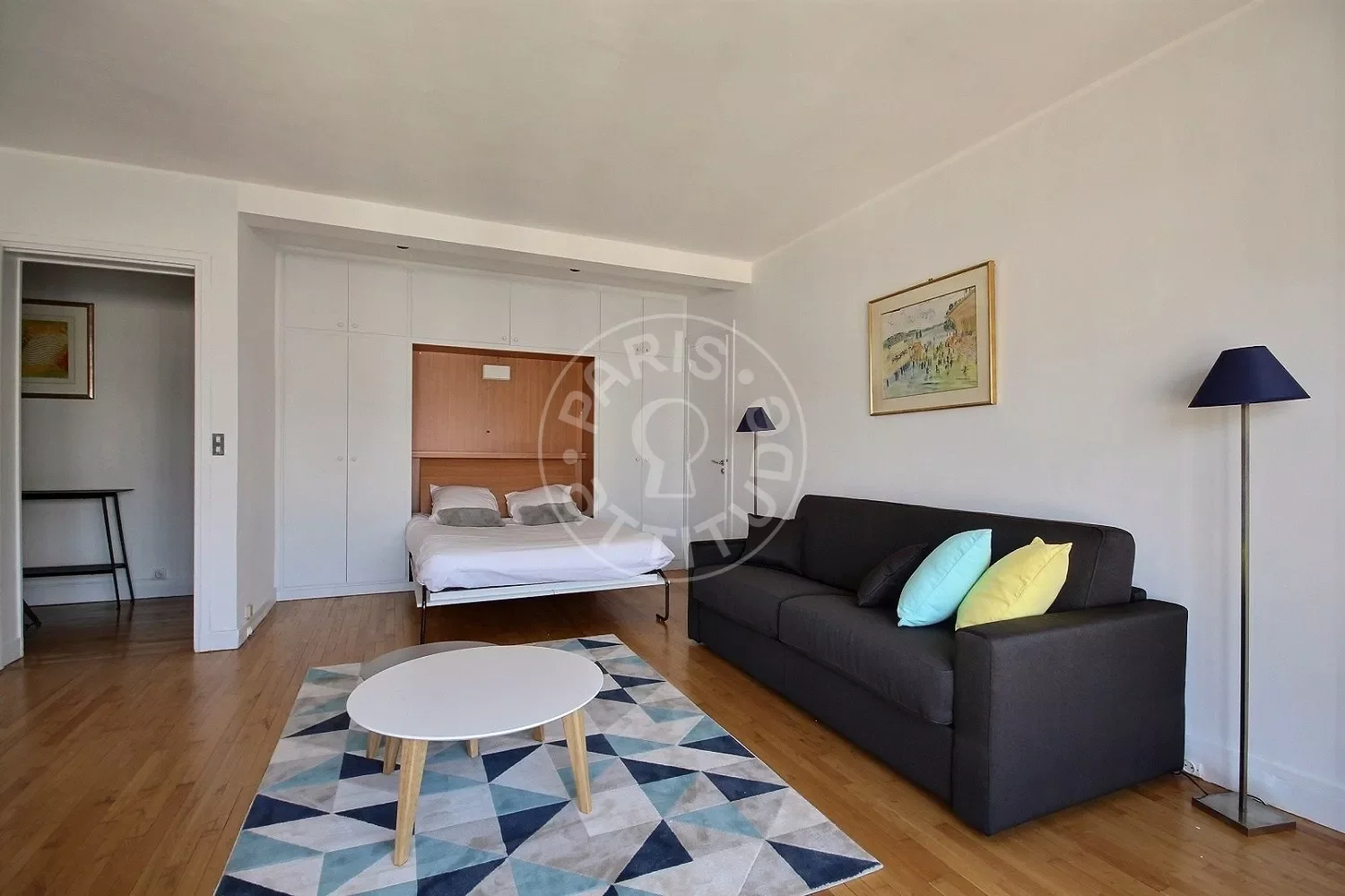 Flat Rue de la Faisanderie in Paris