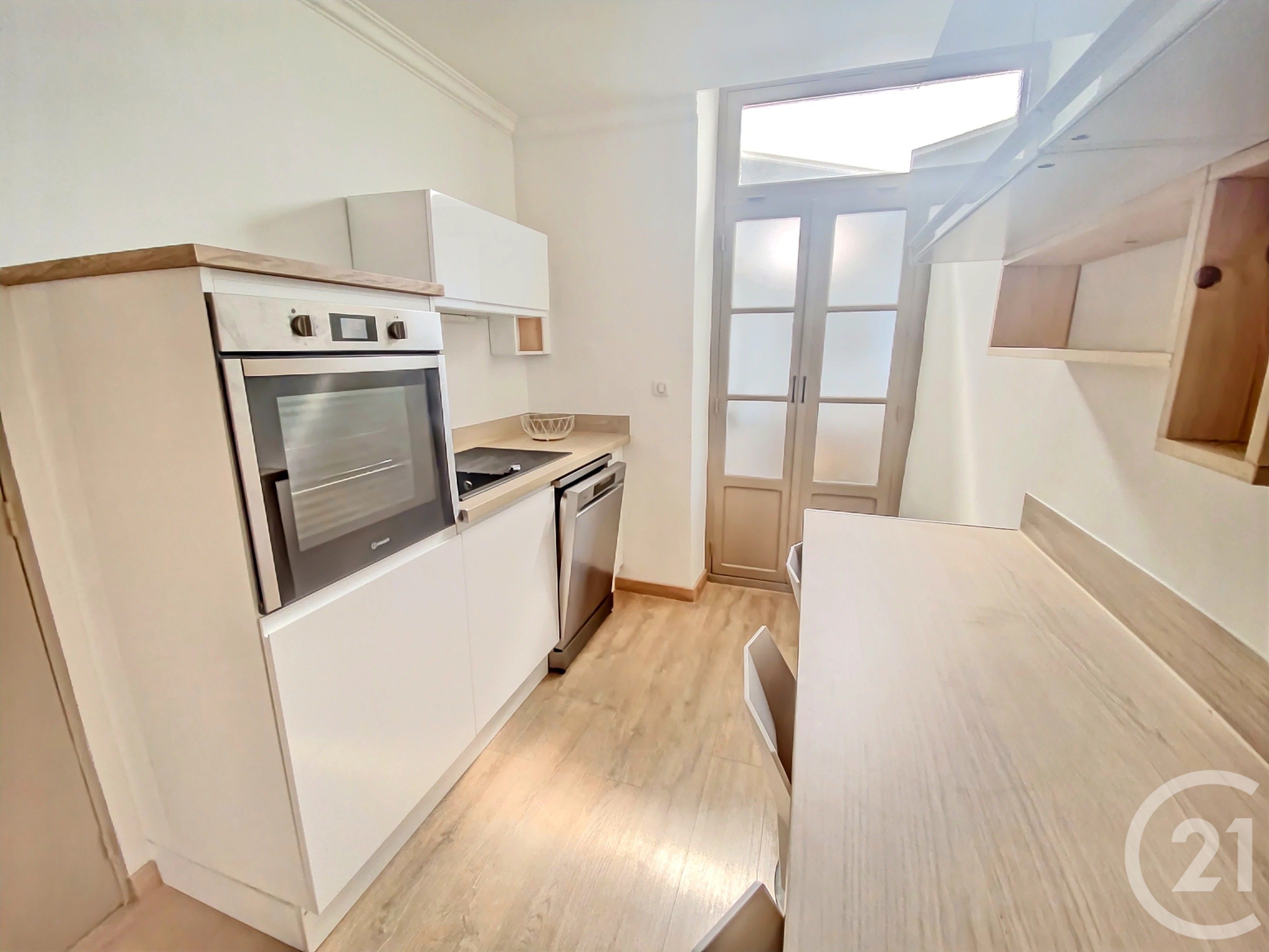 Appartement Rue de Beaucaire à Nîmes