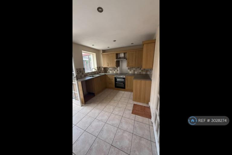 House Kay Close in Oswestry