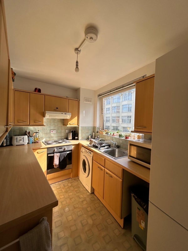 Room Lissenden Gardens in Greater London