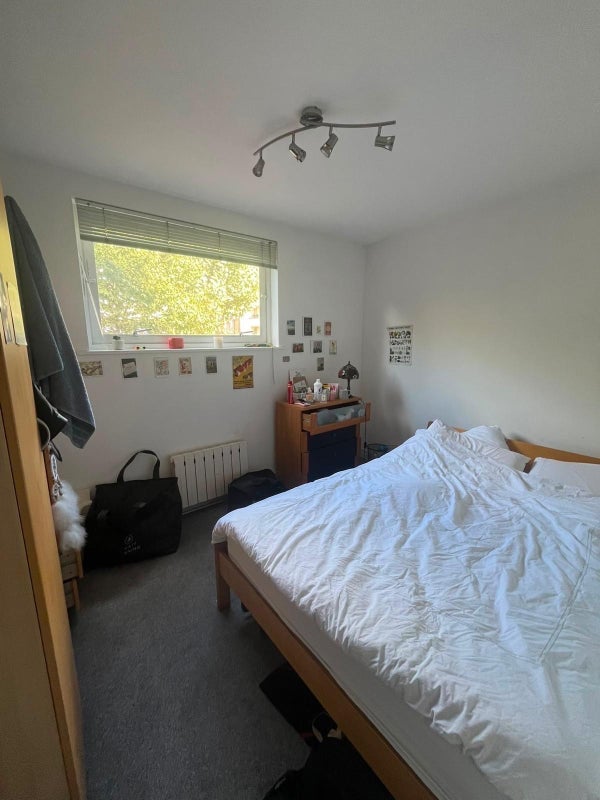 Room Lissenden Gardens in Greater London