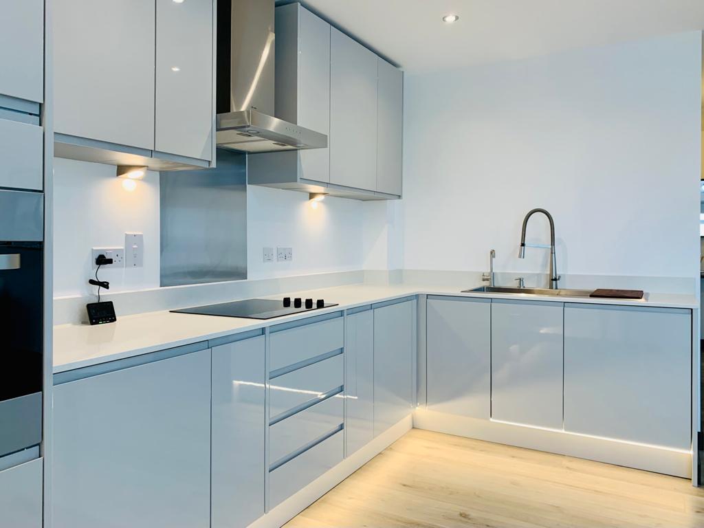 Flat Victoria Avenue in Southend-on-Sea