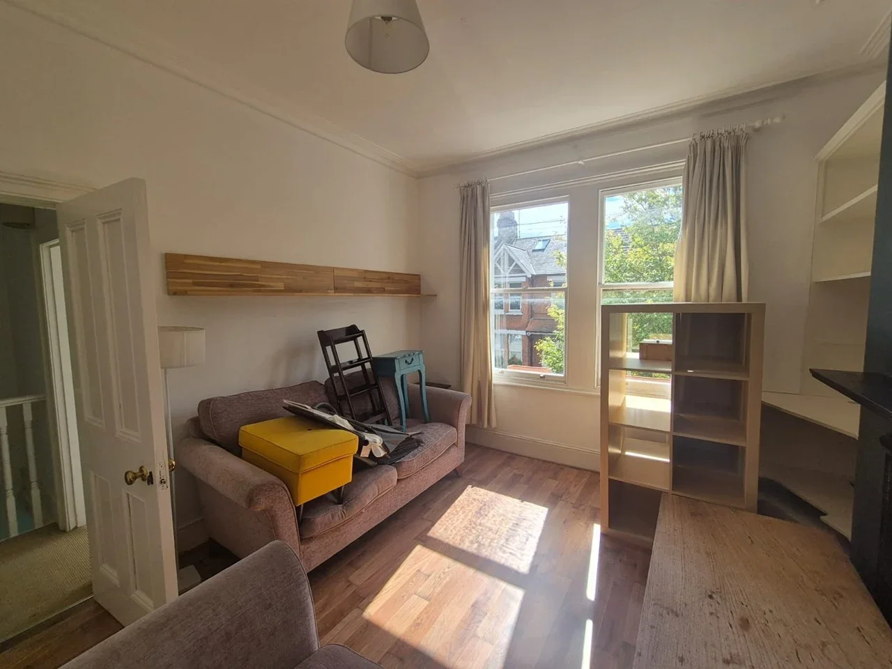 Flat Manchester Road in Greater London