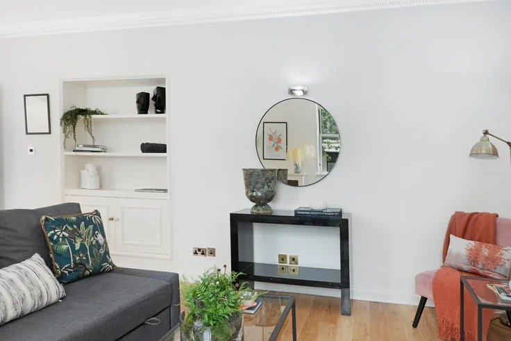 Flat South Molton Street in City of Westminster