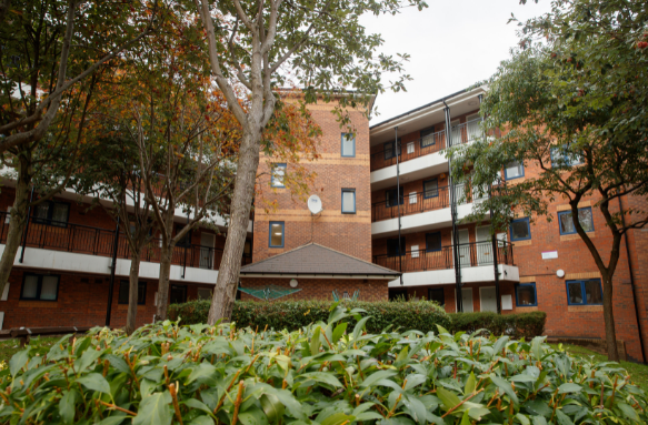 Flat Saphire Court in Birmingham