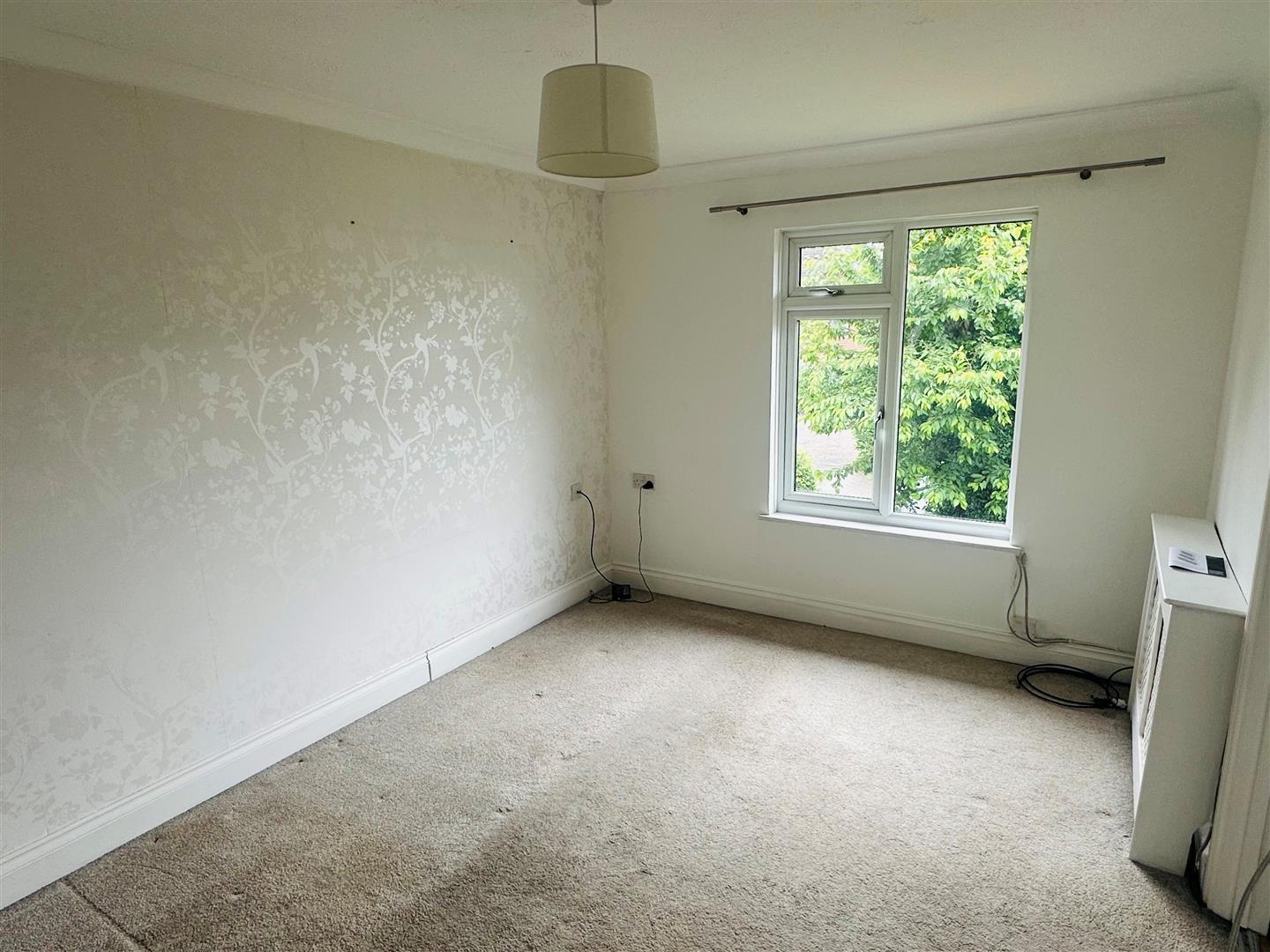 Flat Beaconsfield in Luton