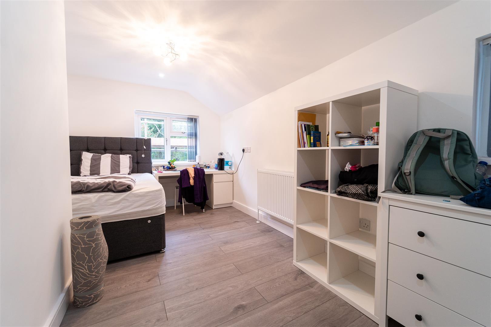 Flat Sandon Road in Birmingham