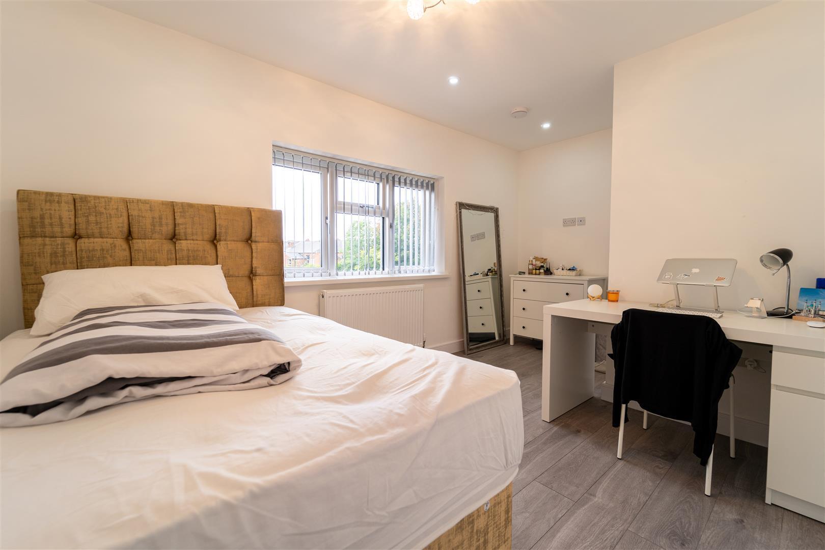 Flat Sandon Road in Birmingham