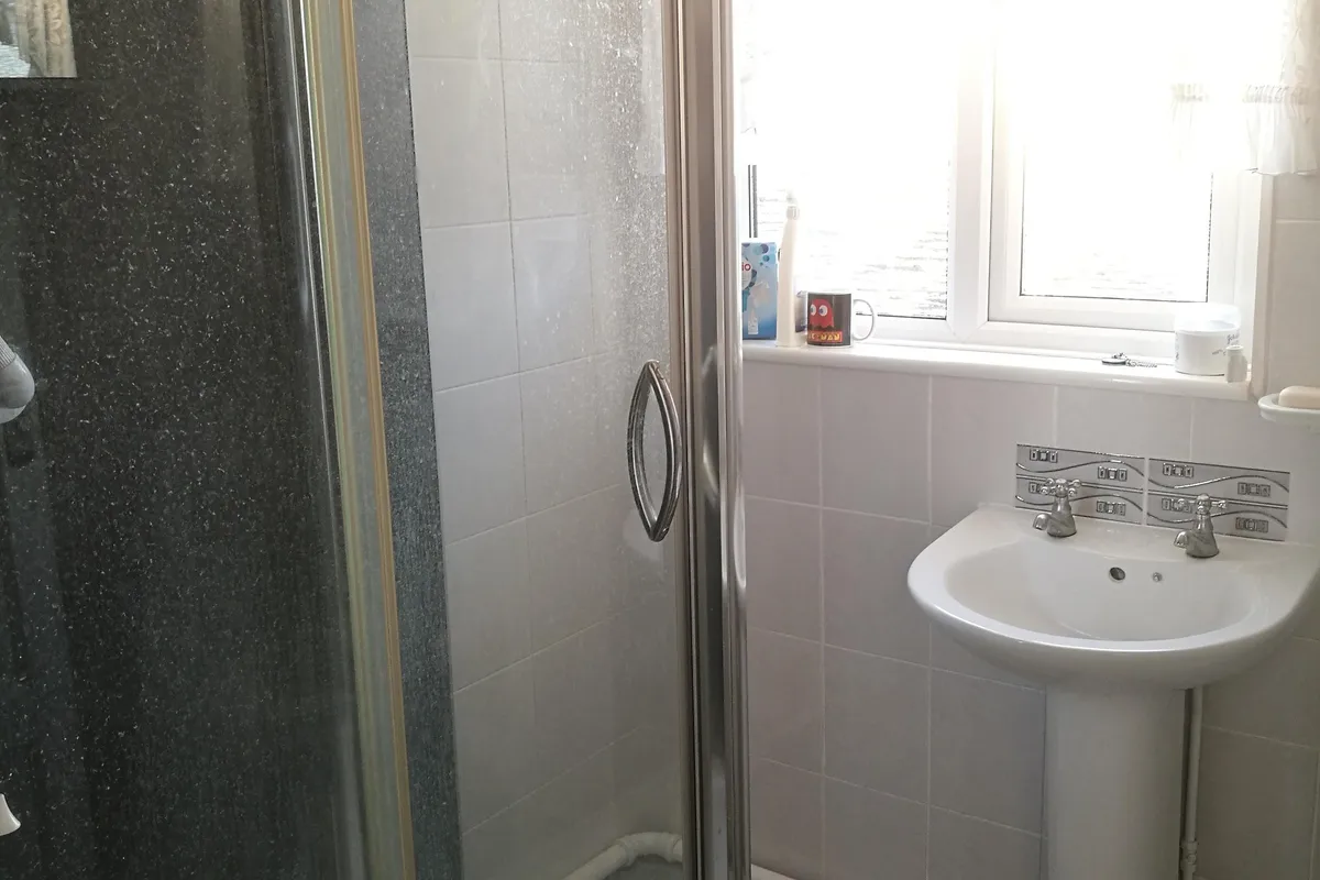 Room Waring Road in Norwich