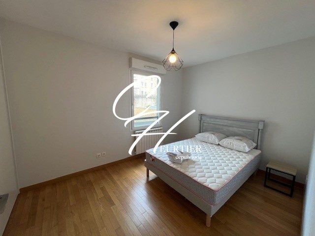 Flat Rue du Mail in Voiron