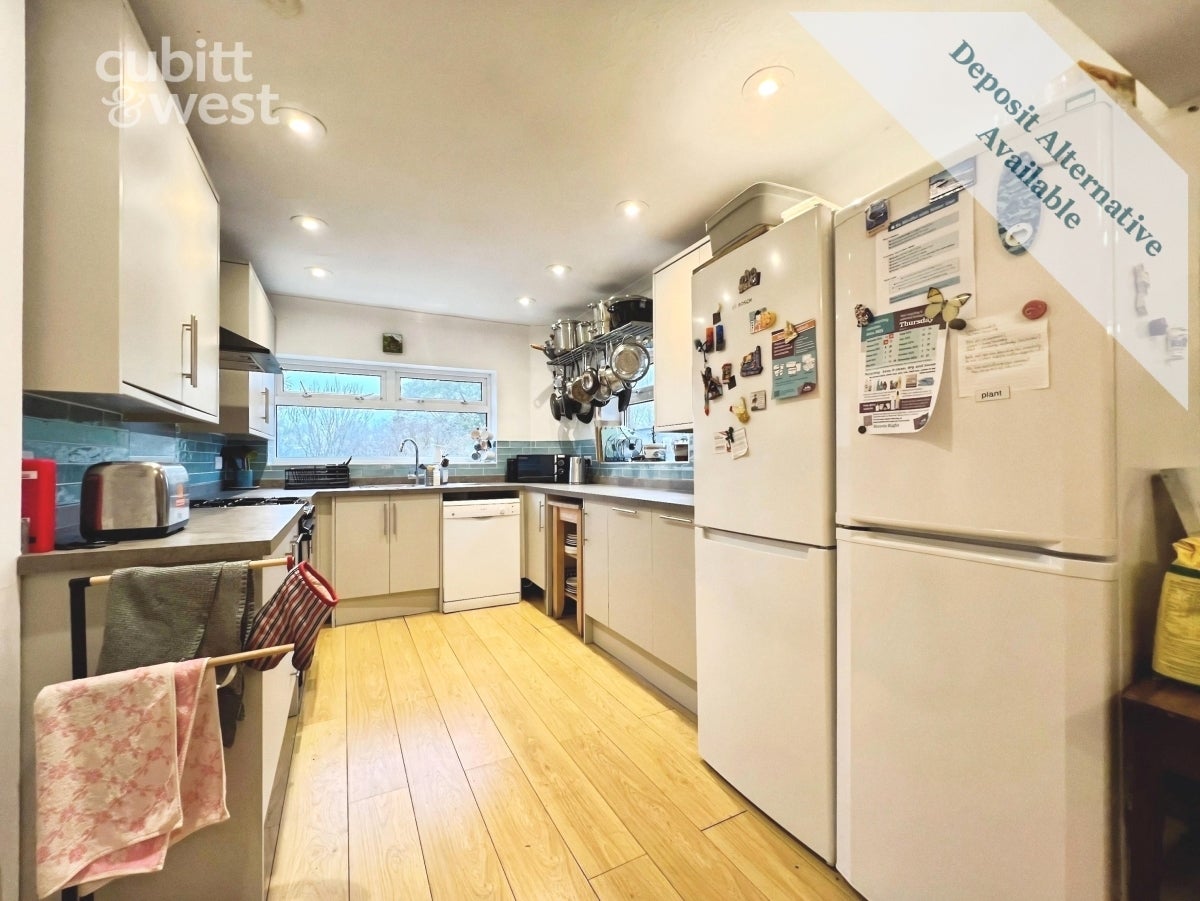 Room Ladies' Mile Road in Patcham